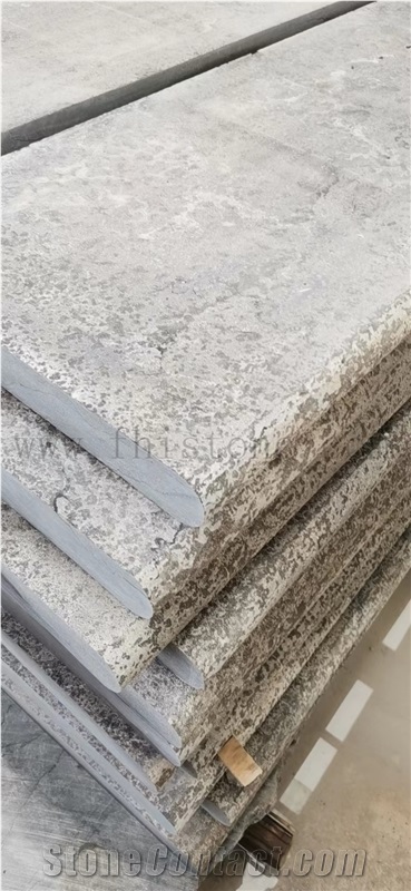 Bluestone Stair Treads Steps In Blue Hampton Blue Limestone