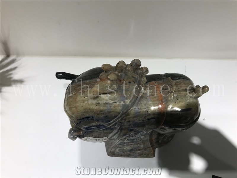 The Antique Statue Of Horse Stepping On A Swallow Gift
