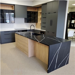 Calacatta Cut To Size Quatz Kitchen Design