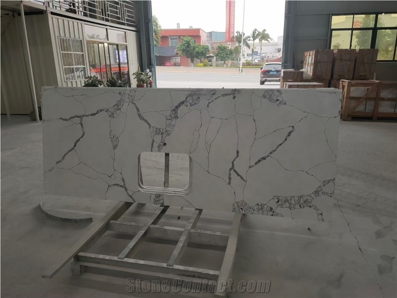 Custom Design Calacatta Gold Quartz Kitchen Countertops