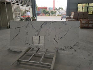 Custom Design Calacatta Gold Quartz Kitchen Countertops