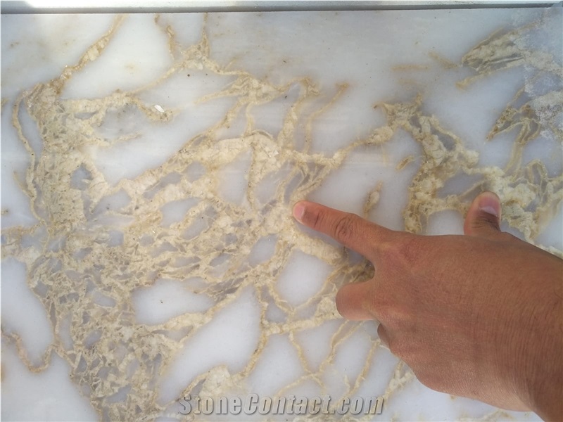 New Blanca Vena Oro Marble
