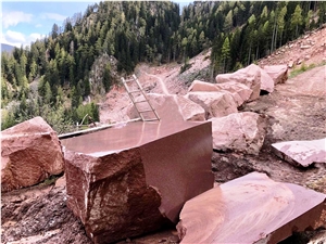 Sarner Porphyry Rosso Blocks, Boulders