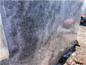 Tundra Gray Marble Blocks
