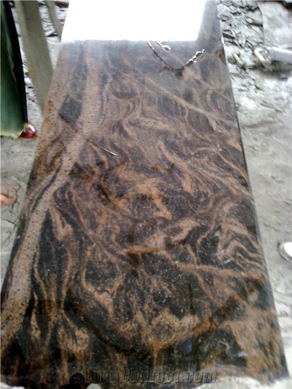 Indian Granite Aurora Paradiso Granite Tombstone