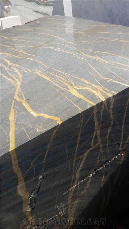 Port Laurent Marble Tiles