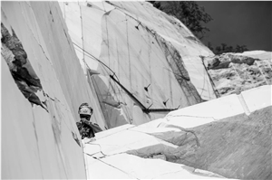 Acquabianca Marble - Acqua Bianca Marble Quarry