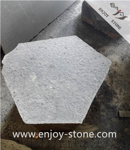 China Black Basalt Flamed Random Garden Stepping Stone