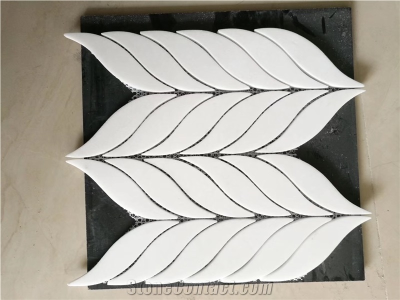 FEATHER - THASSOS P. 10.5" X 12" Marble Mosaic Tiles