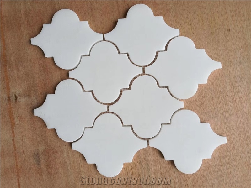 FEATHER - THASSOS P. 10.5" X 12" Marble Mosaic Tiles