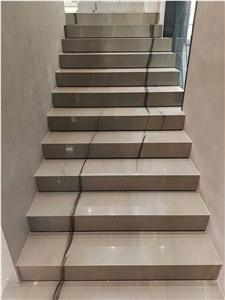 Brazil Calacatta Latte Quartzite White Polished Stair Treads