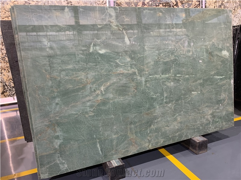 Verde Smeralda Quartzite, Esmeralda Bahia Quartzite Slabs