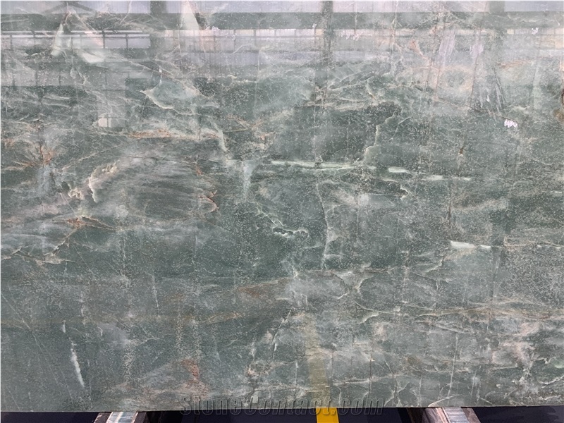 Verde Smeralda Quartzite, Esmeralda Bahia Quartzite Slabs