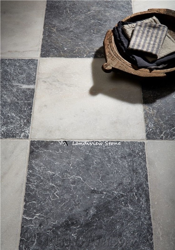 Tumbled Carrara White Marble Flooring Tiles