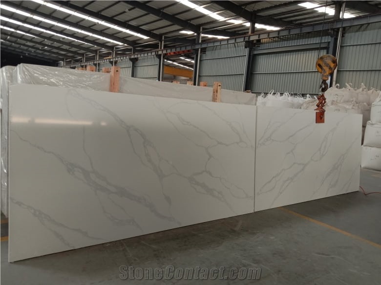 White Calacatta Artificial Quartz For Wall Floor Design