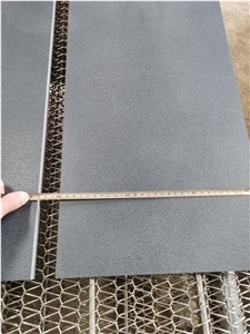 Hot Tumbled Black Basalt Lava Stone Tiles 10Mm