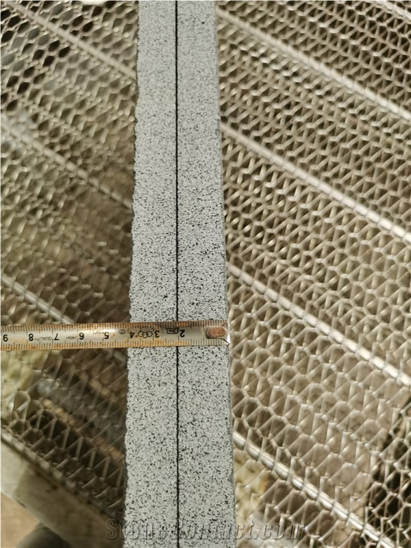 Hot Tumbled Black Basalt Lava Stone Tiles 10Mm