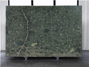 Golden Green Granite Slabs