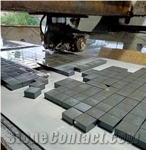 Flamed Cut Sawn Black Basalt Cobble Stone 200 X 100 X 100 Mm