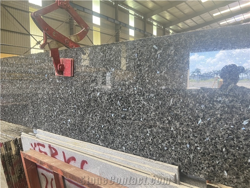 Labrador Silver Pearl Granite Top Polished