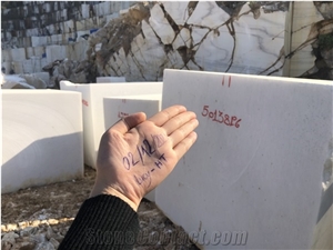 Super White Marble Block From Quarry Super White Marble Block From Quarry