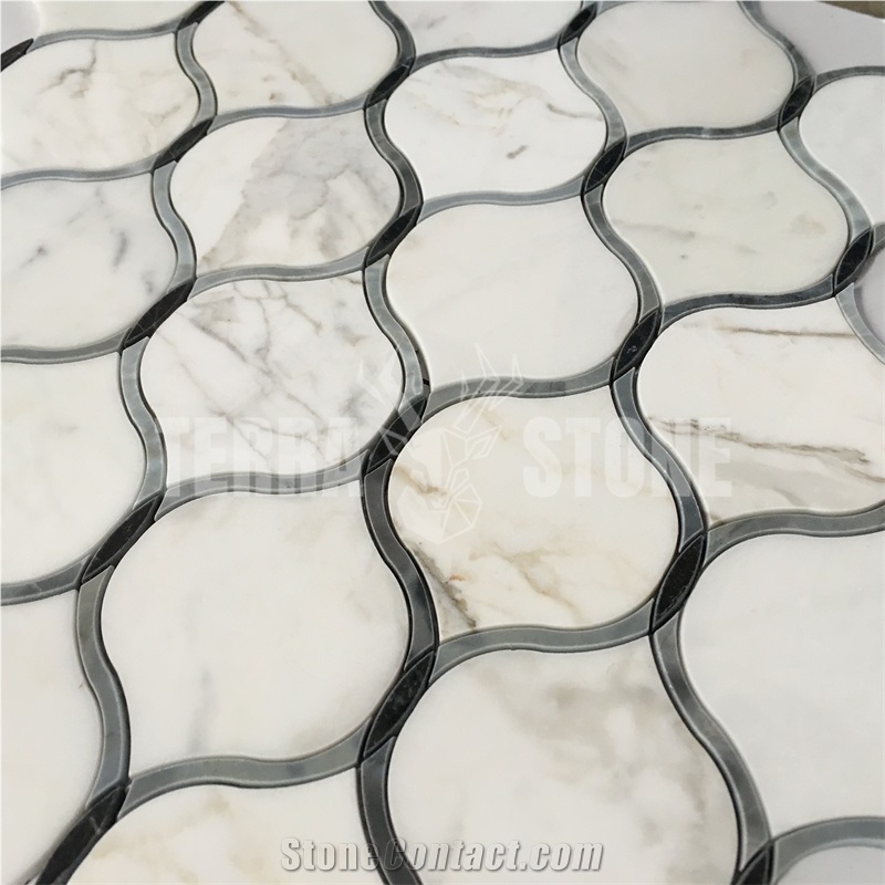 Calacatta Gold Marble Lantern Mosaic Water Jet Design