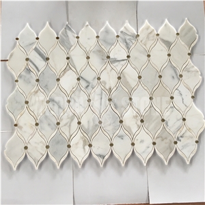Waterjet Mosaic Calacatta Gold Marble With Pearl Shell