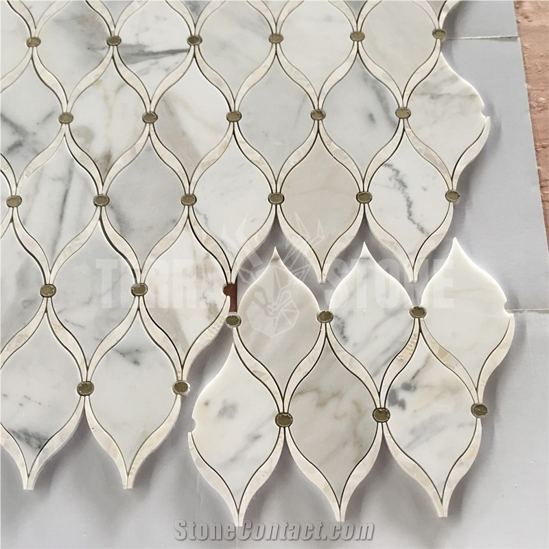 Waterjet Mosaic Calacatta Gold Marble With Pearl Shell