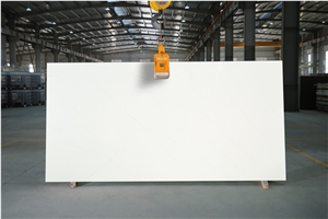 Calacatta Montage Quartz Slab