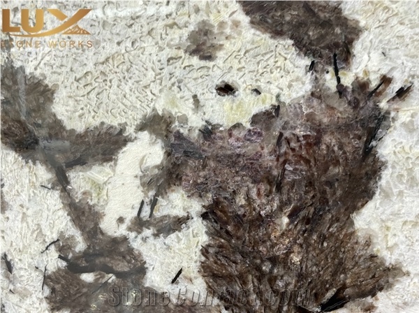 Bookmatch Backlit Branco Tourmaline Granite Slabs For Wall