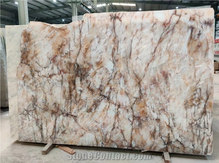 Cristallo Lumix, Lumix Quartzite Slabs