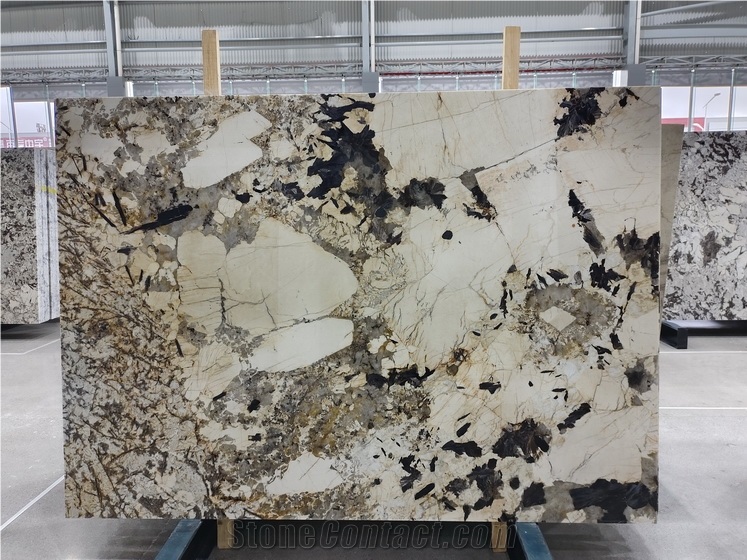 Exotic Patagonia Crystal Gold Granite Slabs