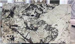 Gold Splendor 2CM Polished Granite Slabs