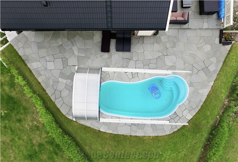 Alta Slate Irregular Flagstone Courtyard Paving Stone