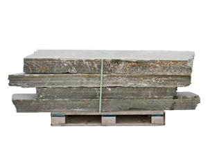 Alta Stone Terrain Steps In Massive Blocks