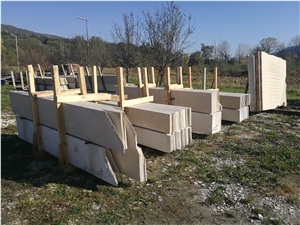 Vratza Limestone Slabs Free Length