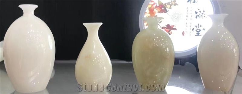 Onyx Vase