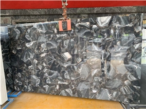 Large-Format Sintered Stone Slabs For Wall Background
