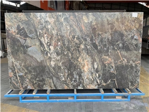 Large-Format Sintered Stone Slabs For Wall Background