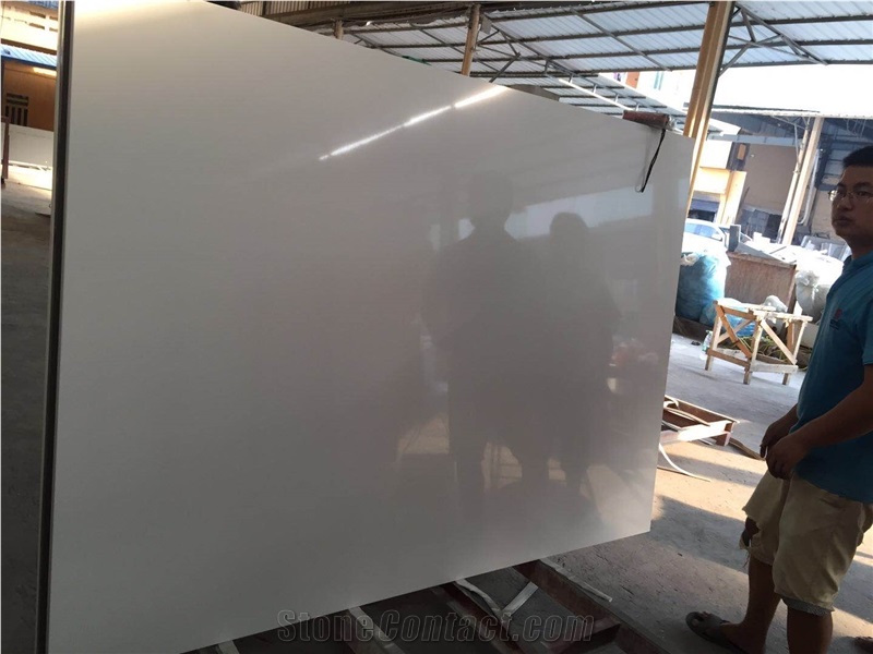 Pure White Quartz Stone Kitchen Countertops