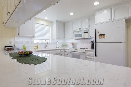 Carrara Classic Quartz Slab
