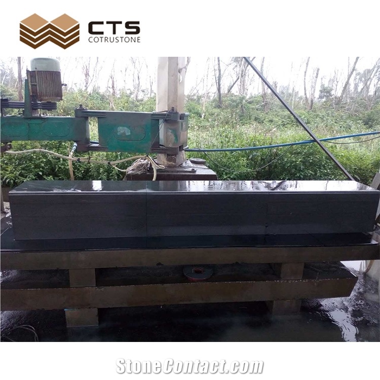 Large Size China Grey And Black Basalt Curbstone Curve Custome