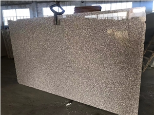 Chinese Luoyuan Red Granite Luna Pearl Granite Slabs