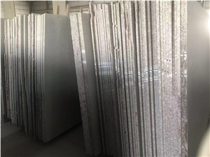Chinese Luoyuan Red Granite Luna Pearl Granite Slabs