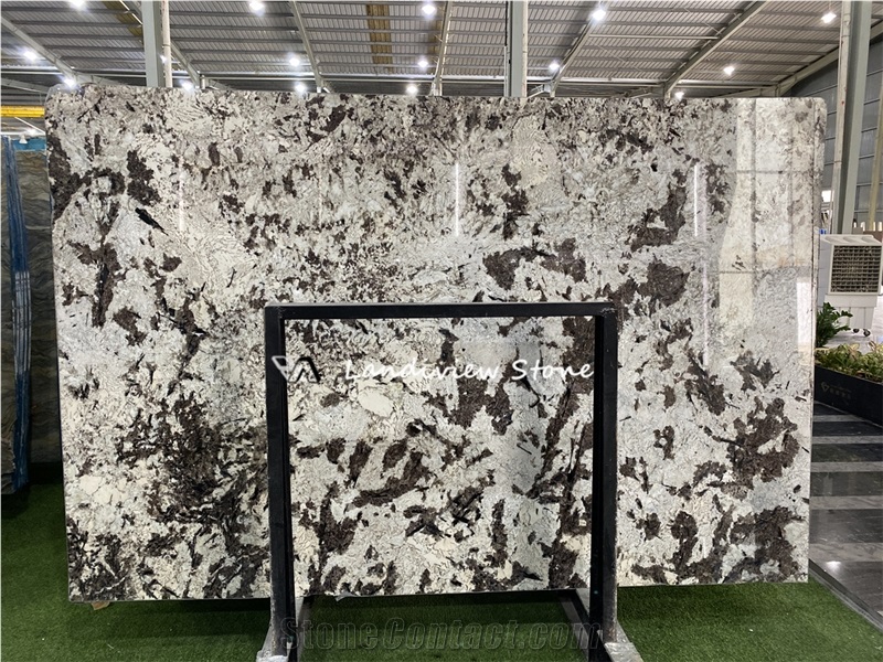 Delicatus White Granite Slabs For Wall And Floor