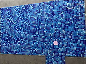 Glass Mosaic Wall Tiles