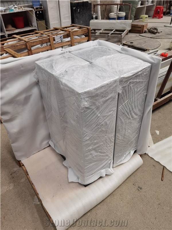 High Quality Black Granite Pedestal Column Plinths