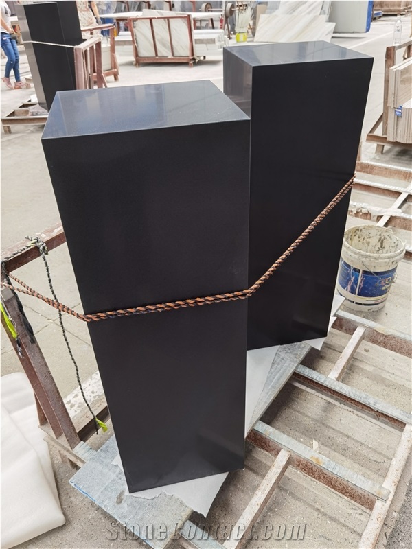 High Quality Black Granite Pedestal Column Plinths