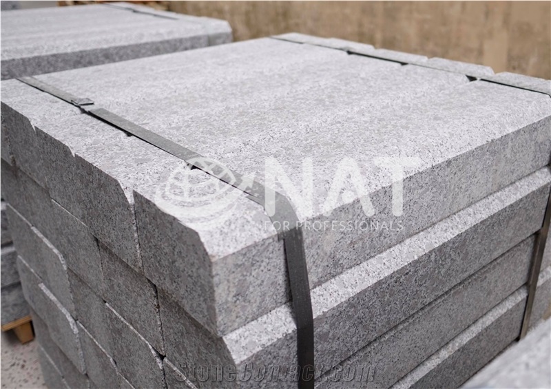 Vietnam Forest White SL Granite Kerbs Curbstone