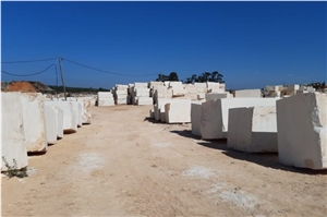 Creme De Mos Limestone Blocks, Branco De Mos Blocks